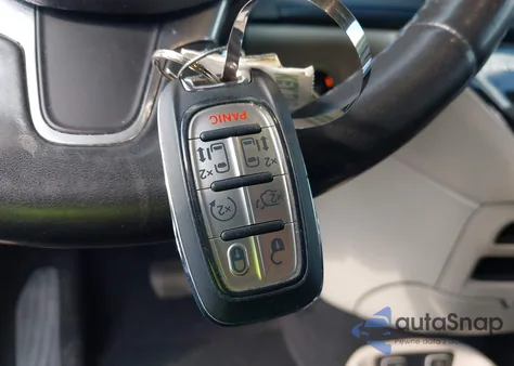 2021 Chrysler Pacifica Touring L z USA, uszkodzony, nr VIN 2C4RC1BGXMR552857